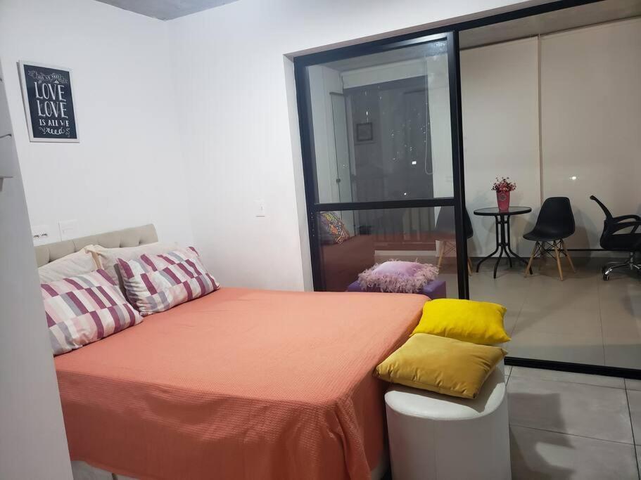Lindo Studio No Bom Retiro Prox Ao Anhembi Sambodromo Com Wifi Сан-Пауло Экстерьер фото